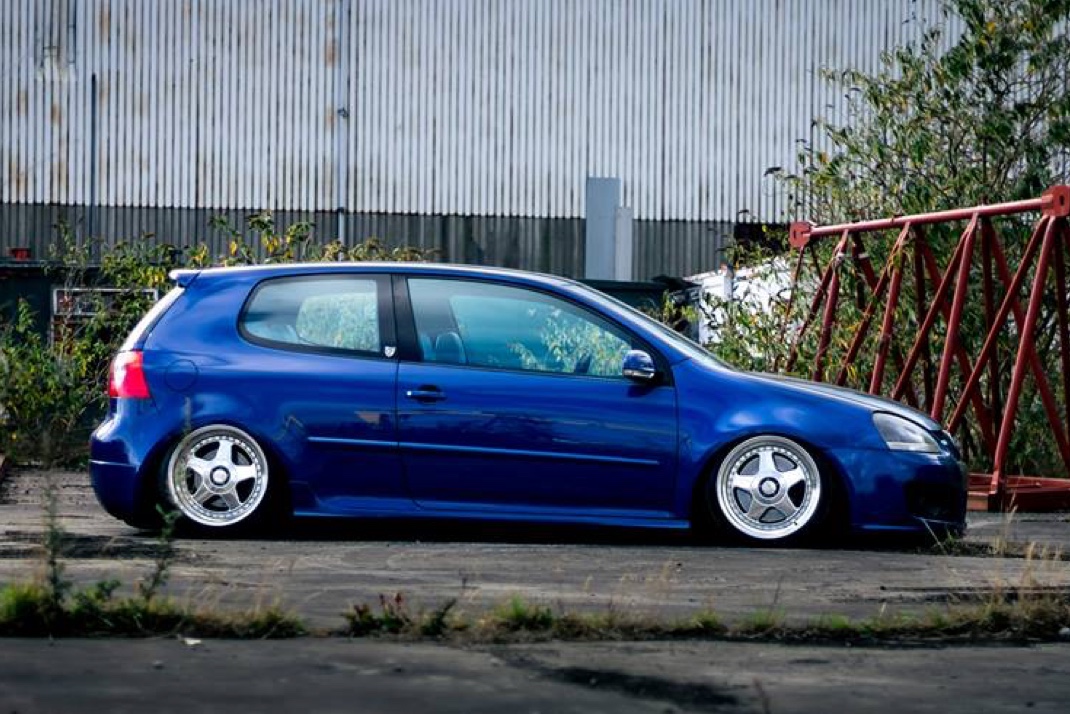 Clark Caughey's Volkswagen Golf GTI MK5 on Airlift Air Suspension